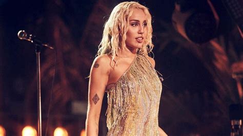 Miley Cyrus Iniciará A Lo Grande El 2023 Con El Lanzamiento De Su Nuevo