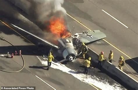 Vintage Plane Crash Lands On California Freeway No Daily Mail Online