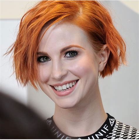Pin By Janelly Dkdk On Hayley Williams Bob Hairstyles Choppy Bob Hairstyles Copper Blonde Hair