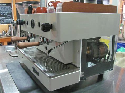 We recommend the following independent coffee machine technicians for repairs to your espresso equipment. Custom-made Coffee Machine | Emporio