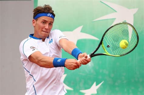 Ruud representerer snarøya tennisklubb og er sønn av tidligere tennisspiller christian ruud. Casper Ruud starts a cooperation with Rafa Nadal Academy