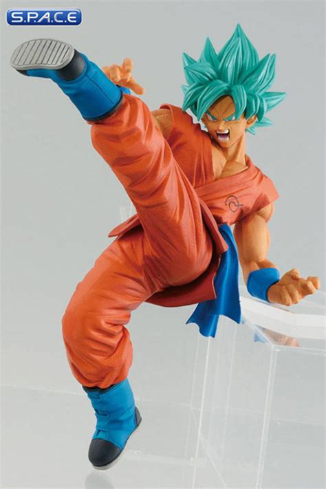 These designs show our hero full of action in the heat of battle. Super Saiyan Blue Son Goku PVC Statue - FES!! Special ...
