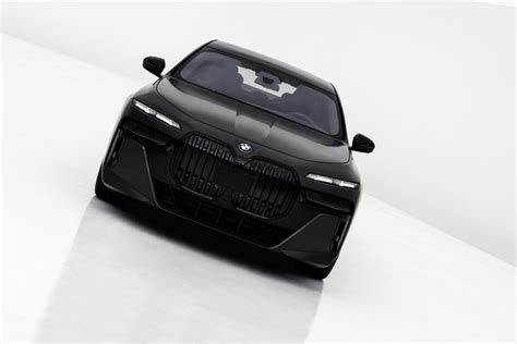 New Car Preview 2023 Bmw 7 Series And Electric I7 Automotive Addicts