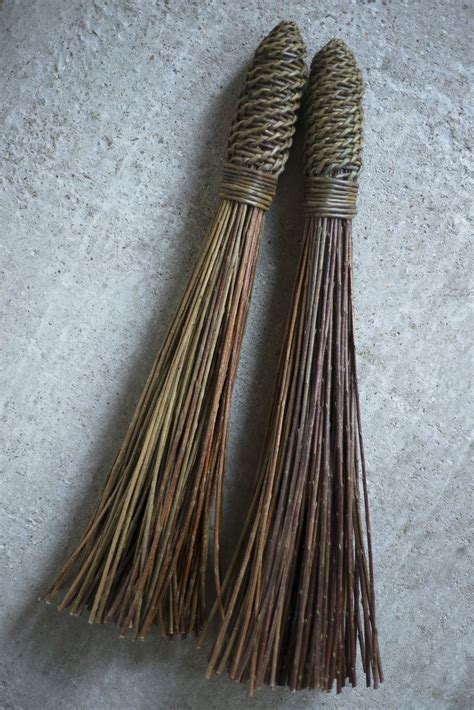 Short Willow Brush — Annemarie Osullivan Brooms And Brushes Brush