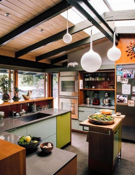 40 Fashionable Mid Century Kitchen Design Ideas For Inspiration