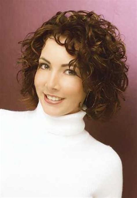 For hairstyles like this one, start with a volumizing mousse like bed head by tigi foxy curls mousse to prep. 20 Hairstyles For Curly Frizzy Hair Womens - The Xerxes