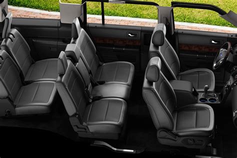 Editors jennifer geiger, jennifer newman and matt. Does the 2019 Ford Flex have 3rd row seating?