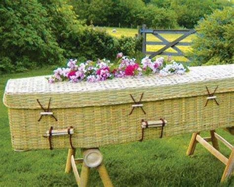 When considering a green funeral, however, one should make their intention clear to loved ones as they will be the ones to actualize burial wishes. Eco-Friendly Burials : Eco-Friendly coffins