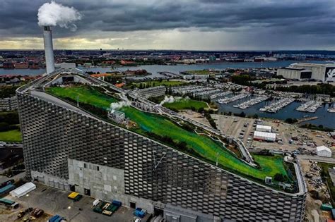 CopenHill Power Plant Topped With Rooftop Ski Slope Opens Blooloop