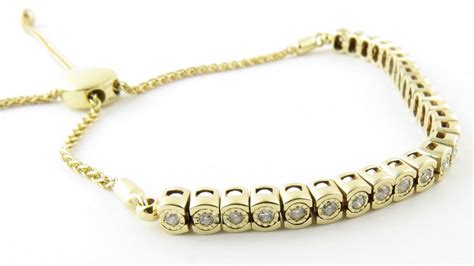 We did not find results for: 10 Karat Yellow Gold Diamond Bracelet For Sale at 1stdibs