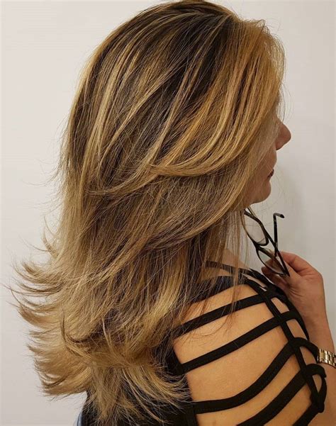 20 Best Ideas Swoopy Layers Hairstyles For Voluminous And Dynamic Hair