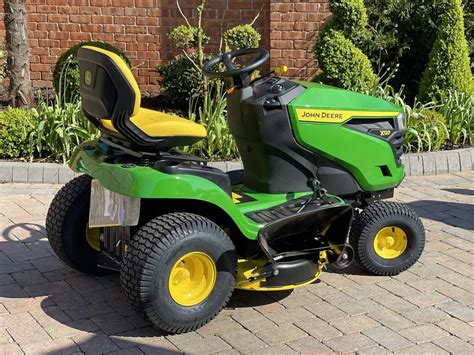 New John Deere X127 Ride On Mower 42 Deck Mulch Honda Stiga