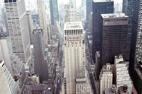 28 Amazing Photos That Capture New Yorks Cityscapes In The 1970s
