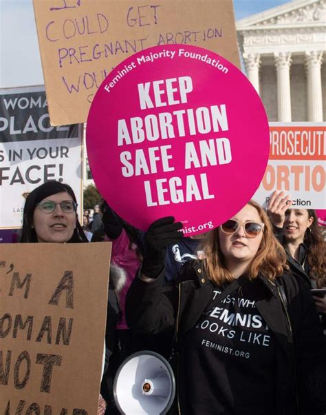 تلویزیون منوتو On Twitter به نظر شما آیا با غیر قانونی کردن سقطجنین