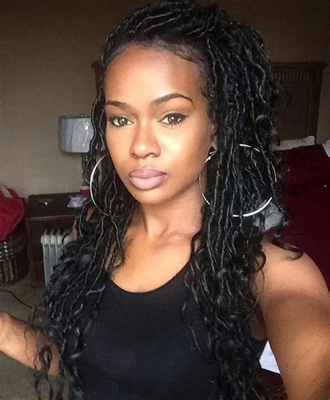 51 Hottest Faux Locs Hairstyles You Need To Try January 2024