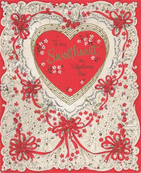 Vintage Hallmark Valentine With Beautiful Heart Design Wreath Accented