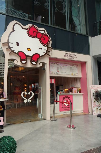 388, rama 1 road | siam square one, 1st and 2nd floor, bangkok 10330, thailand (downtown bangkok). Mia's Bangkok Travelogue: Hello Kitty House ~ MollyMia ...