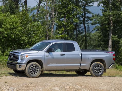 2014 Trd Toyota Tundra Double Cab Sr5 Pickup 4x4 Wallpapers Hd