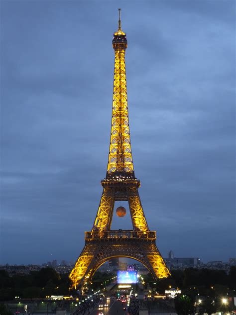 The Eiffel Tower Light Show For Orlando Linda Spalla