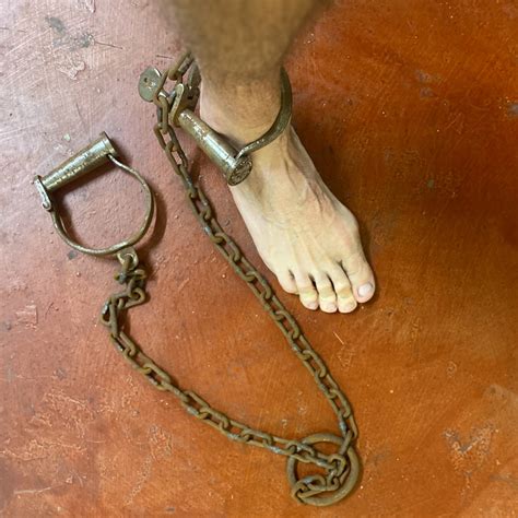 Shackles Prison Leg Irons Bachelor Party Civil War Antique Replica