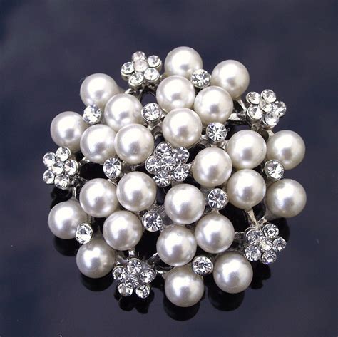 White Pearl Cluster Brooch Vintage Style Pearl Brooch Pin Etsy