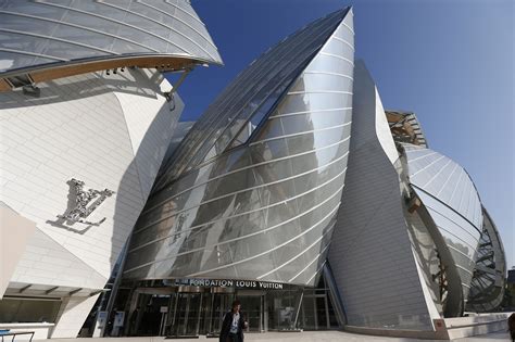 Architect Who Designed Louis Vuitton Building Iucn Water