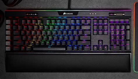 Corsair K95 Rgb Platinum Xt Mechanical Gaming Keyboard Review Pc Tek