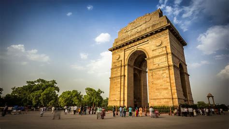 10 Historical Monuments In Delhi Famous Monuments In Delhi Tripoto