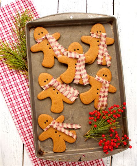 Gingerbread Men Cookies As Decorations The Bearfoot Baker