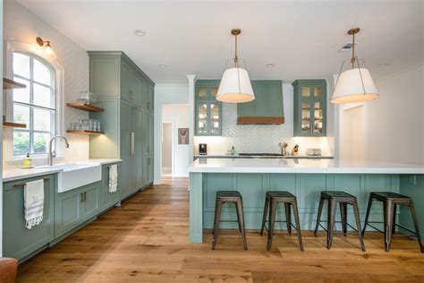 Maybe you would like to learn more about one of these? MEANDERING RIVER COURT - Transitional - Kitchen - Austin ...
