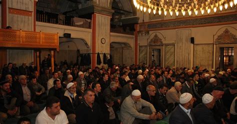 We would like to show you a description here but the site won't allow us. Bayram namazı nasıl kılınır? Ramazan Bayramı namazı kaç ...