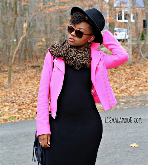 What To Wear With Pink And Black Outfit