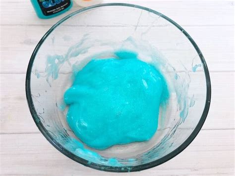 2 Ingredient Glow In The Dark Slime Make Glow Fun Crafts For Kids