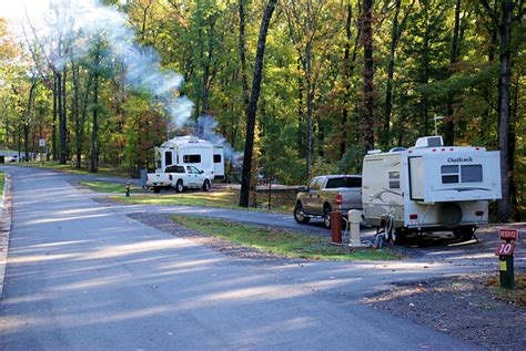 The campground is typically open from march 1 through the first monday in december, and recommendations are strongly encouraged during peak. Campers at Lake Fort Smith