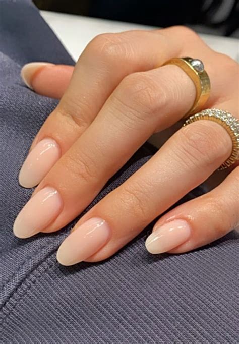The Best Wedding Nails For Bride 2021 Wedding Nail Trends 2021