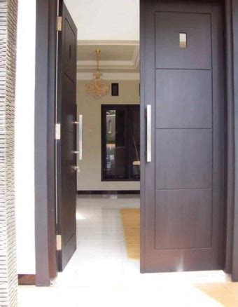 Model daun pintu besar dan kecil untuk pintu depan bergaya minimalis modern dengan aksen tali air. 23 Desain Pintu Rumah Satu Daun Yang Terbaru!