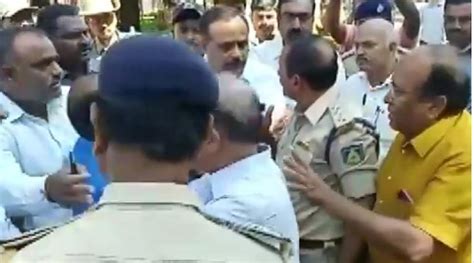 Gündemdeki son dakika haberler ve yeni gelişmeler anında tüm detaylarıyla burada. Watch: Karnataka CM BS Yediyurappa's son-in-law gets ...