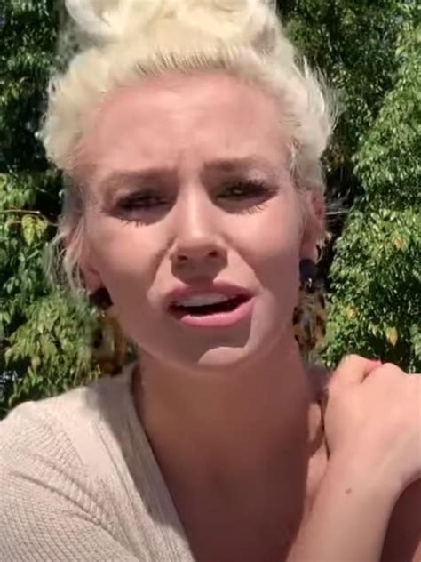 The model, who has been silent on social media since her last mea culpa, condemned her old online behavior in a lengthy blog post. Courtney Stodden accuses Chrissy Teigen of hate campaign ...