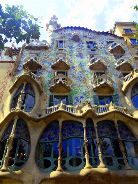 The Famous Casa Batlo In Barcelona By Antoni Gaudi A True Colour