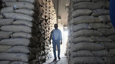 For First Time In Decades China Buys Indian Rice Oneindia News