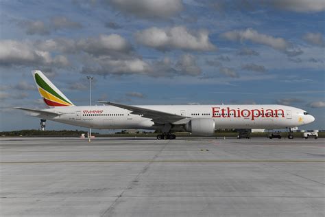 Flyingphotos Magazine Gallery Ethiopian B777 300er Et Asl