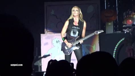 Alice Cooper Nita Strauss Guitar Solo October 29 2016 Youtube