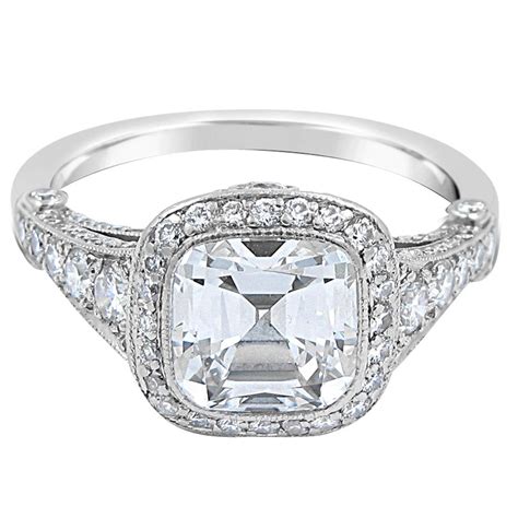 Tiffany And Co 251 Carat Cushion Cut Diamond Platinum Engagement Ring