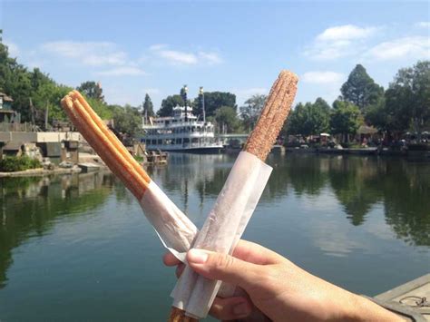 10 Foods You Have To Try At Disneyland Ca Adventure