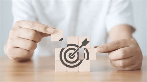 A Roadmap to Success: Setting SMART Career Goals