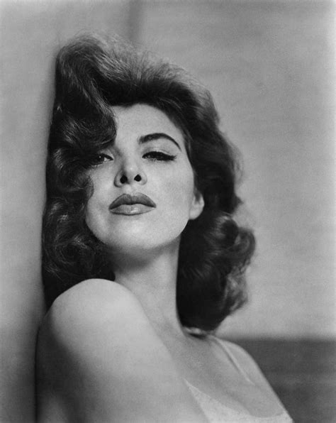12 Candid Snapshots That Prove Tina Louise Was The Original Queen Of