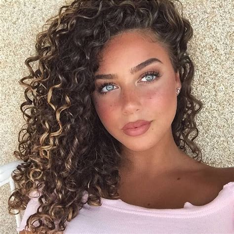 Perfectly Curly On Instagram Emeliebattah Curlyperfectly