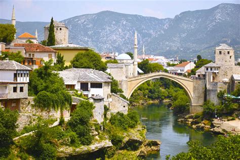 Cheap Flights to Sarajevo (SJJ) | Vayama.ie®
