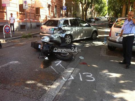 genova incidente mortale in via righetti motociclista perde la vita genova 24