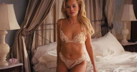 Margot Robbie Stripping Off For X Rated Scene In The Wolf Of Wall Street Nearly Cost Her Huge